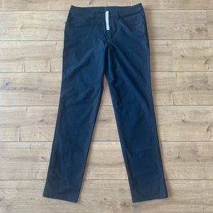 NWOT 32 x 34 Lululemon ABC Pant Classic Navy Blue